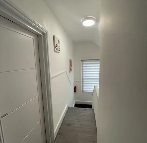 Opal - Executive London Flat