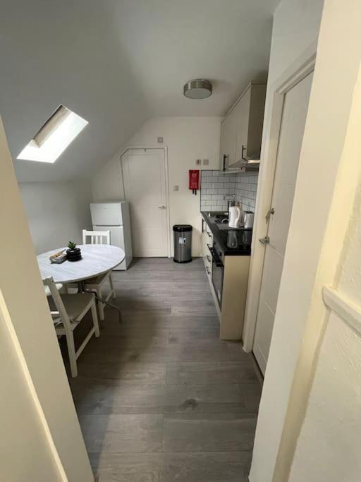 Opal - Executive London Flat * South Norwood